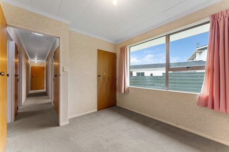 Photo of property in 10 Meadowbrook Drive, Cloverlea, Palmerston North, 4412