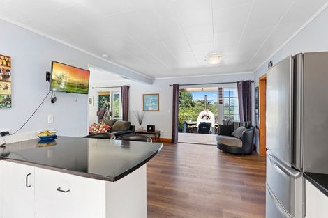 Photo of property in 330 Waitohu Valley Road, Otaki, 5583