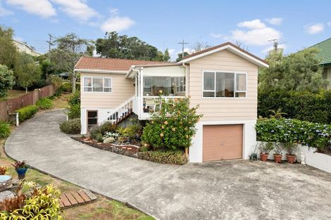 Photo of property in 530 Beach Road, Murrays Bay, Auckland, 0630