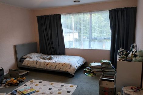 Photo of property in 5 Norfolk Street, Belmont, Lower Hutt, 5010