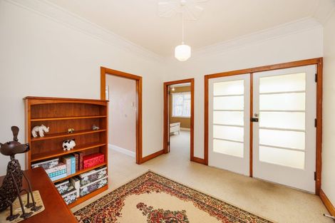 Photo of property in 25 Ake Ake Avenue, Hokowhitu, Palmerston North, 4410