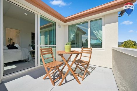 Photo of property in 15 Compass Court, Paraparaumu, 5032