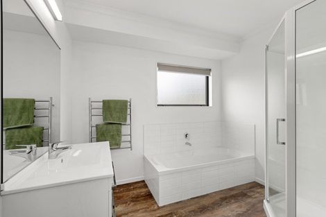 Photo of property in 64 Ruapuke Road, Raglan, 3296