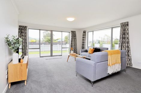 Photo of property in 12 Queen Street, Winton, 9720