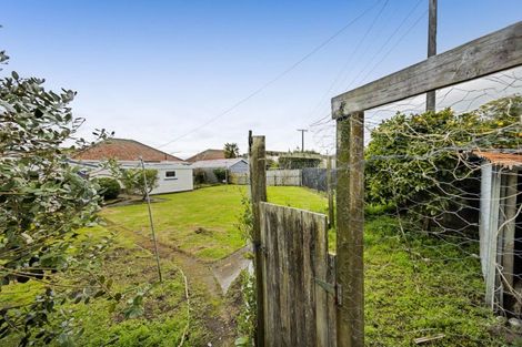 Photo of property in 5 Raleigh Street, Vogeltown, New Plymouth, 4310