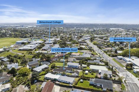 Photo of property in 2/120a Birkdale Road, Birkdale, Auckland, 0626