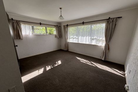 Photo of property in 9 Hiwihau Place, Glenfield, Auckland, 0629