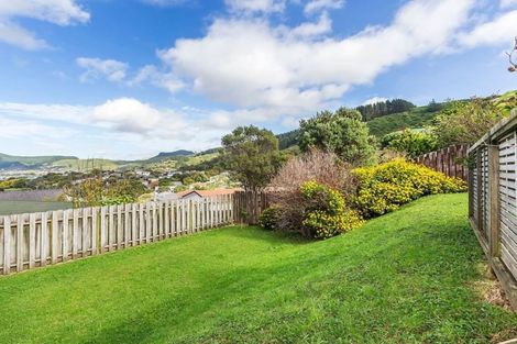 Photo of property in 81 Victory Crescent, Tawa, Wellington, 5028