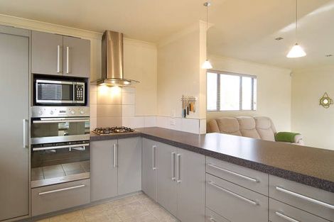 Photo of property in 96 Elizabeth Street, Riccarton, Christchurch, 8041