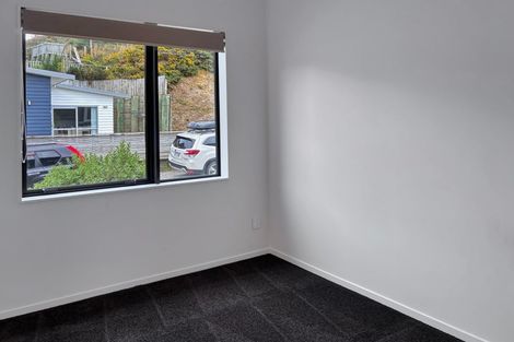 Photo of property in 62 Spenmoor Street, Newlands, Wellington, 6037