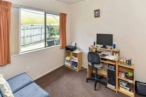 Photo of property in 21 Settlers Cove, Weymouth, Auckland, 2103