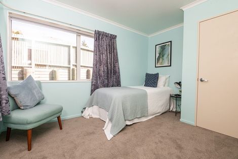 Photo of property in 195 Mark Avenue, Grenada Village, Wellington, 6037