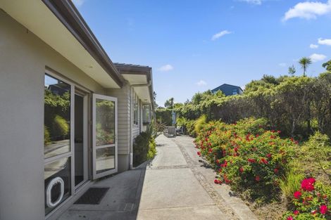 Photo of property in 136 Ti Point Road, Ti Point, Leigh, 0985