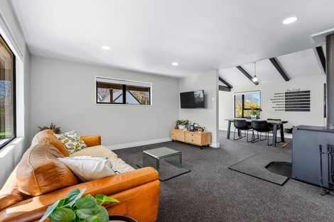 Photo of property in 24 Broad Street, Southbridge, 7602