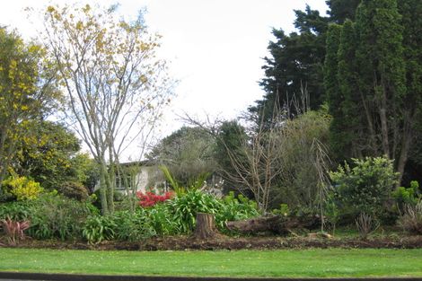 Photo of property in 40 Takiroa Street, Urenui, 4375