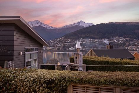 Photo of property in 556b Peninsula Road, Kelvin Heights, Queenstown, 9300
