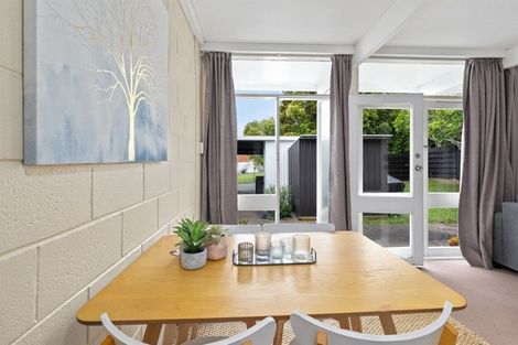 Photo of property in 3/340 Te Atatu Road, Te Atatu South, Auckland, 0610