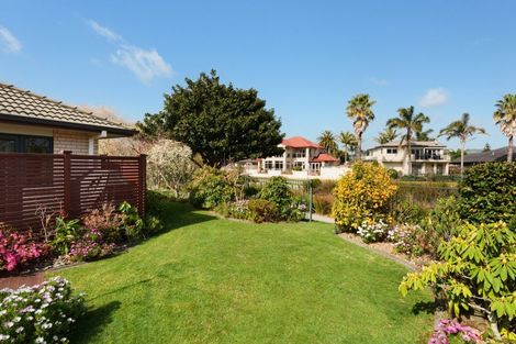 Photo of property in 3 Maldives Way, Papamoa Beach, Papamoa, 3118