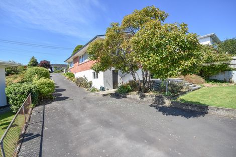 Photo of property in 112 Easther Crescent, Kew, Dunedin, 9012