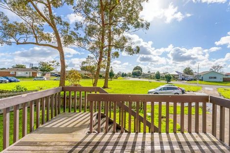 Photo of property in 1/14 Penion Drive, Flat Bush, Auckland, 2023