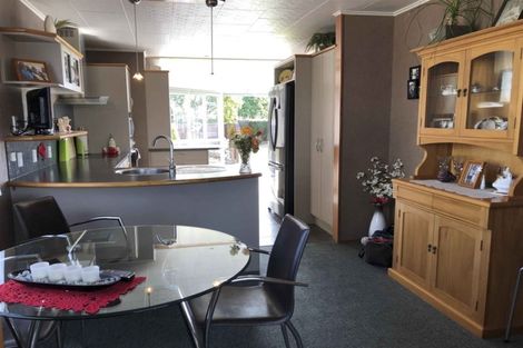 Photo of property in 64 Ross Street, Grasmere, Invercargill, 9810