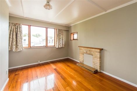 Photo of property in 7 Marne Street, Hokowhitu, Palmerston North, 4410