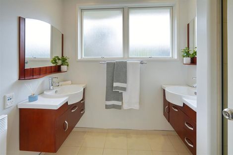 Photo of property in 19 Chadlington Street, Parklands, Christchurch, 8083