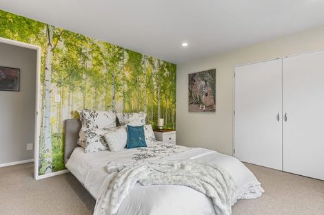 Photo of property in 32b Parr Terrace, Castor Bay, Auckland, 0620