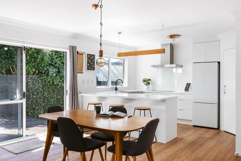 Photo of property in 7b Ranch Road, Mount Maunganui, 3116