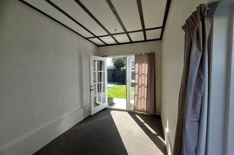 Photo of property in 75 Inwoods Road, Parklands, Christchurch, 8083