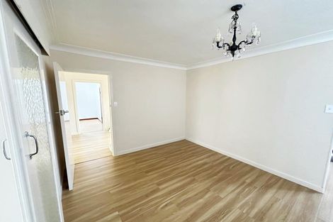 Photo of property in 1/204 Edmonton Road, Te Atatu South, Auckland, 0610