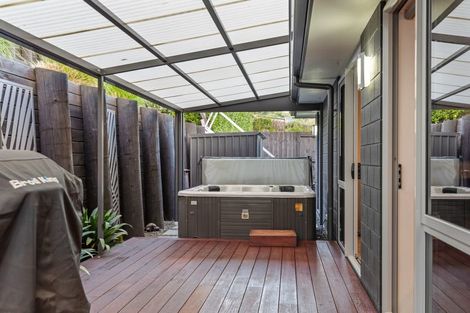 Photo of property in 103 Ballintoy Park Drive, Welcome Bay, Tauranga, 3175