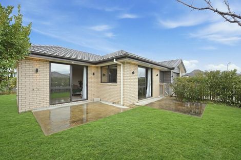 Photo of property in 13 Haddonstone Avenue, Rototuna North, Hamilton, 3210