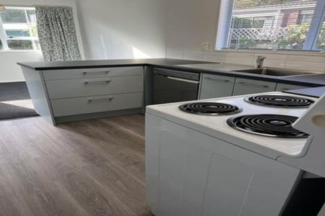 Photo of property in 1a He Awa Crescent, Waikanae, 5036