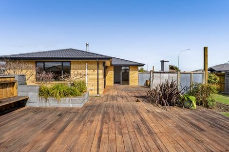 Photo of property in 2 Rawiri Drive, Bell Block, New Plymouth, 4312