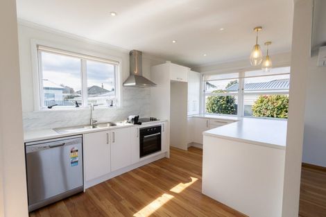 Photo of property in 61 Campbell Street, Leamington, Cambridge, 3432