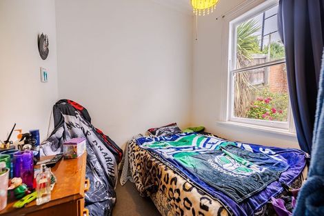 Photo of property in 74a Manor Place, Dunedin Central, Dunedin, 9016