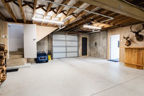 Photo of property in 90 Main South Road, Green Island, Dunedin, 9018