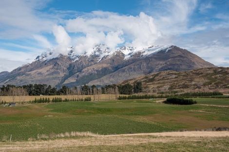 Photo of property in 63 Jacks Point Rise, Jacks Point, Queenstown, 9371