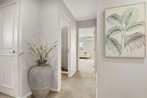 Photo of property in 1/5 Tristram Avenue, Forrest Hill, Auckland, 0620