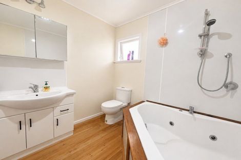 Photo of property in 212 Waikiekie Road, Thames, 3500