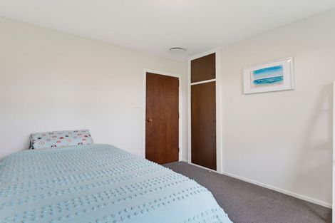 Photo of property in 205 Queenspark Drive, Parklands, Christchurch, 8083