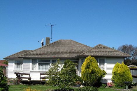 Photo of property in 420 Main North Road, Redwood, Christchurch, 8051