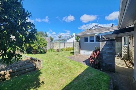 Photo of property in 27 Browning Crescent, Owhata, Rotorua, 3010