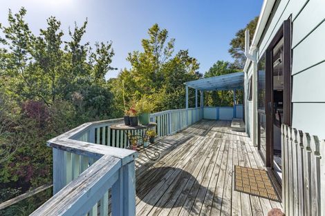 Photo of property in 28 Heathcote Place, Fitzherbert, Palmerston North, 4410