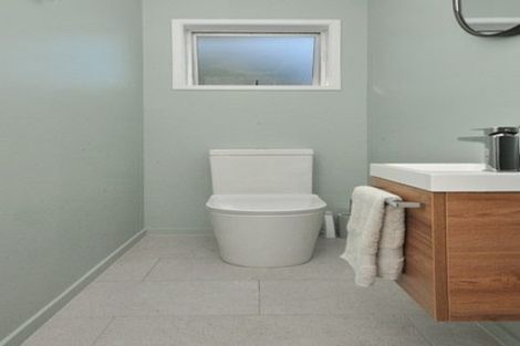 Photo of property in 79 Gledstane Road, Stanmore Bay, Whangaparaoa, 0932