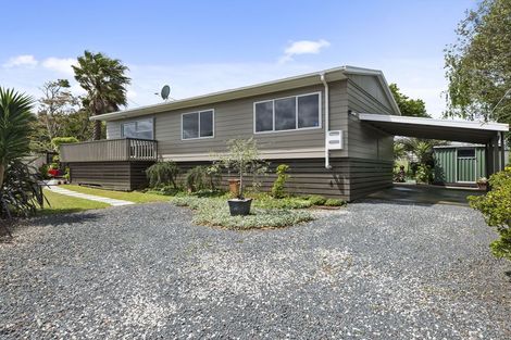 Photo of property in 62 Hamilton Drive, Waiuku, 2123