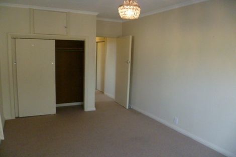 Photo of property in 27 Ake Ake Avenue, Hokowhitu, Palmerston North, 4410