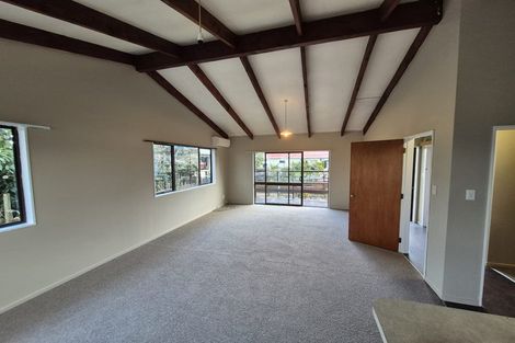 Photo of property in 16 Clive Road, Katikati, 3129