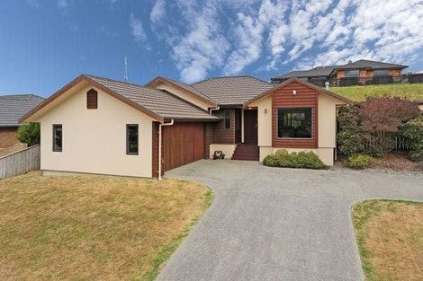 Photo of property in 54 Aotea Drive, Aotea, Porirua, 5024
